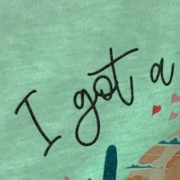 Lainey Wilson Tank - Picture 5 of 5